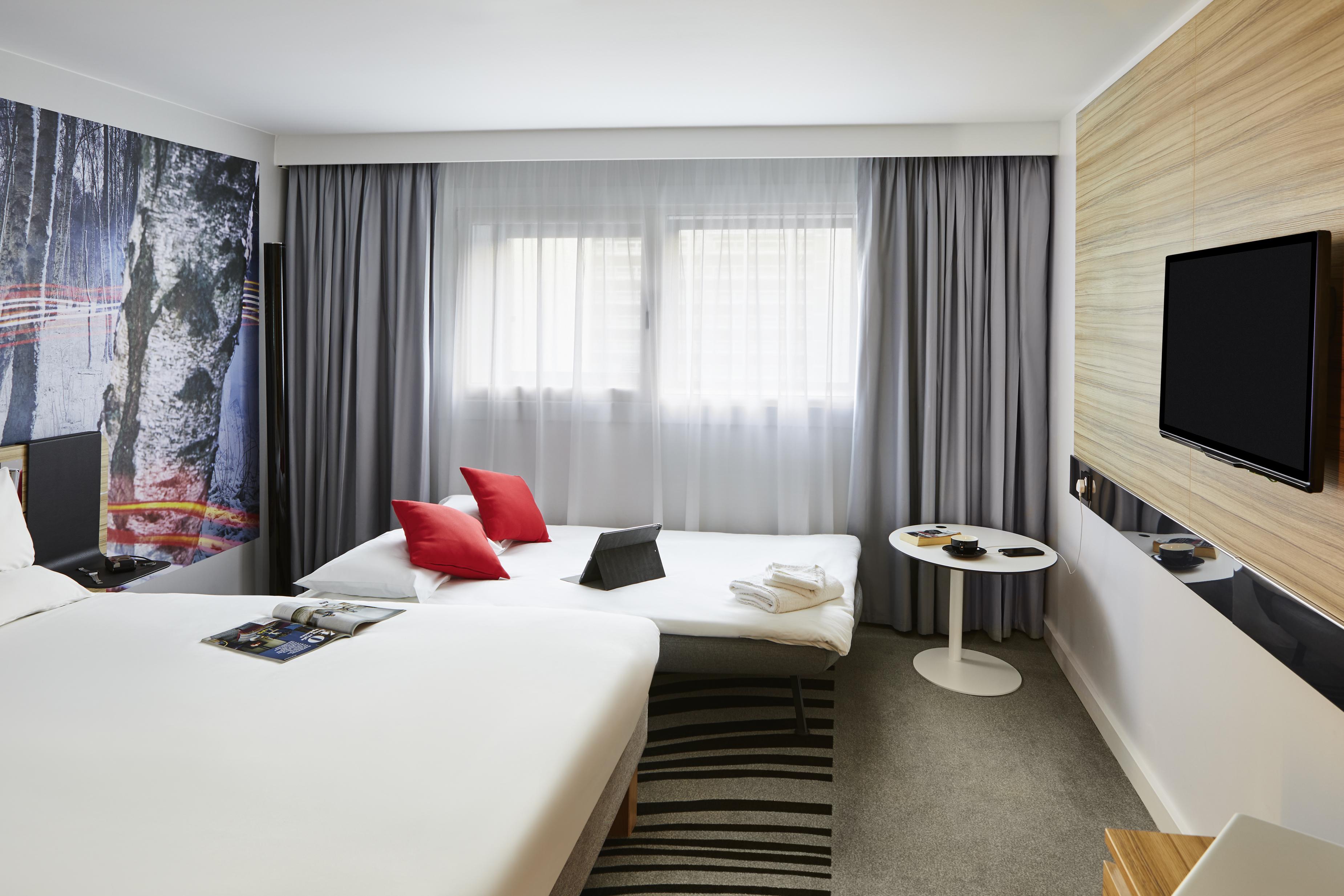 Novotel Birmingham Airport Terminal Building - Nec Бікенхіл Екстер'єр фото